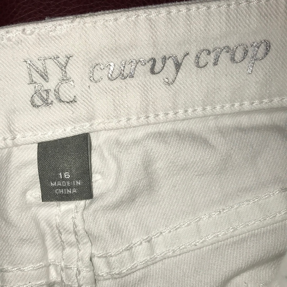 Capris - Picture 4 of 4